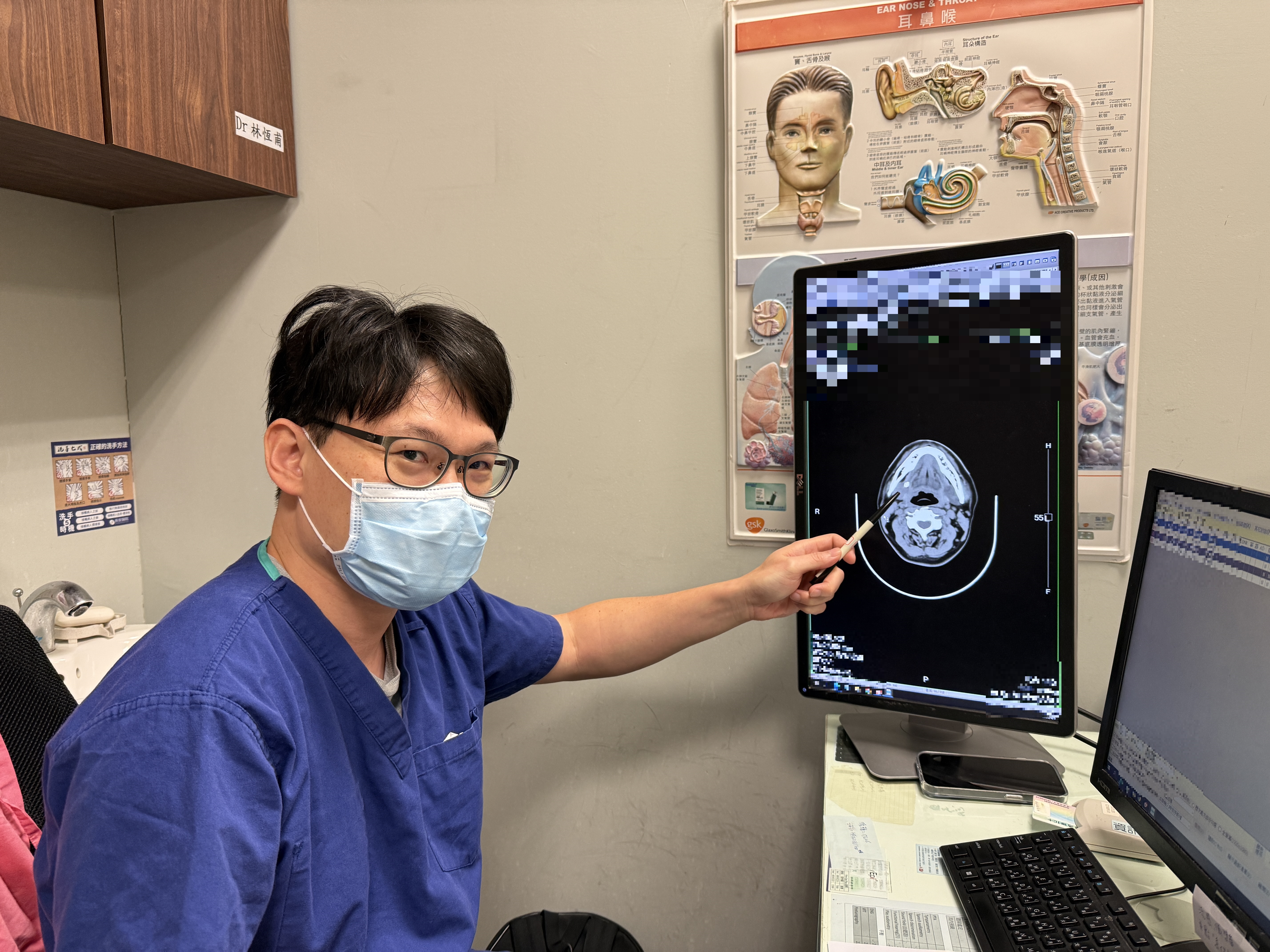 壯男下巴腫竟是結石 微創手術精準取石不留疤！醫籲：除了多喝水 更要注意下半身